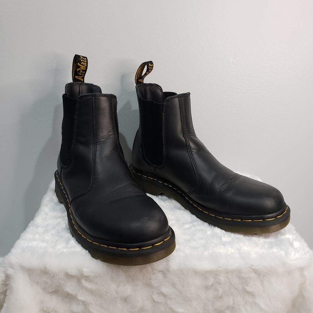 Dr Martens Black Chelsea Boots Womens Size 9